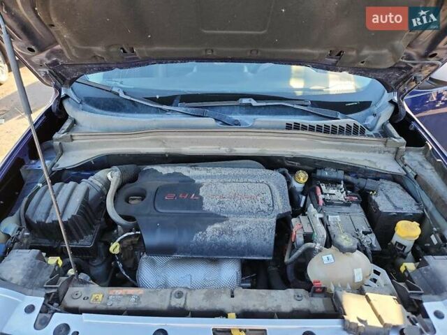 Джип Ренегат 2016 в Львове на Automoto.ua Синий Джип Ренегат, объемом двигателя 2.36 л и пробегом 81 тыс. км за 1700 $, фото 11 на Automoto.ua