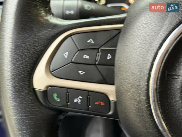 Синий Джип Ренегат, объемом двигателя 2.36 л и пробегом 128 тыс. км за 10999 $, фото 42 на Automoto.ua