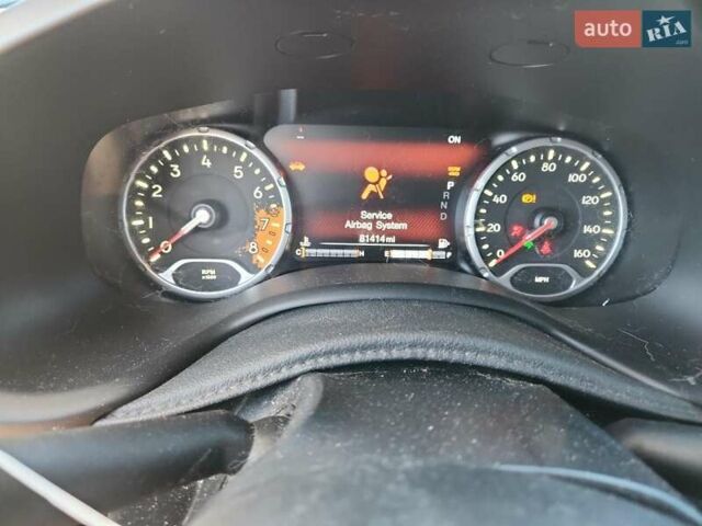 Джип Ренегат 2016 в Львове на Automoto.ua Синий Джип Ренегат, объемом двигателя 2.36 л и пробегом 81 тыс. км за 1700 $, фото 8 на Automoto.ua