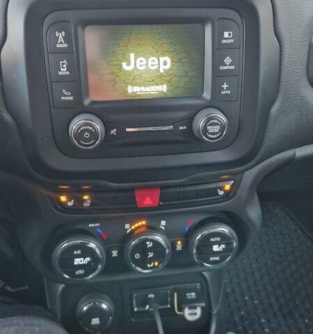 Синій Джип Ренегат, об'ємом двигуна 2.36 л та пробігом 170 тис. км за 14000 $, фото 13 на Automoto.ua