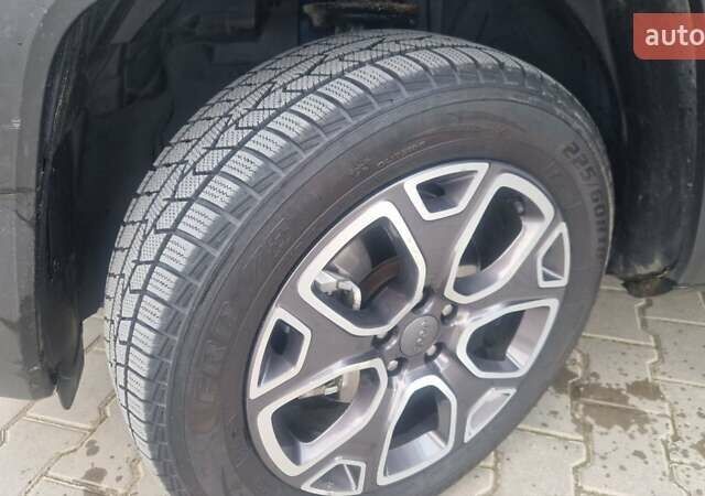 Синій Джип Ренегат, об'ємом двигуна 2.36 л та пробігом 170 тис. км за 14000 $, фото 8 на Automoto.ua