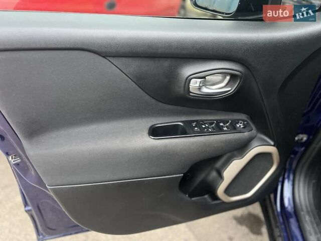 Синій Джип Ренегат, об'ємом двигуна 2.4 л та пробігом 190 тис. км за 11500 $, фото 27 на Automoto.ua