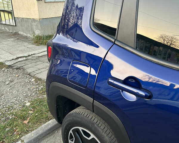 Синий Джип Ренегат, объемом двигателя 2.36 л и пробегом 155 тыс. км за 12700 $, фото 4 на Automoto.ua