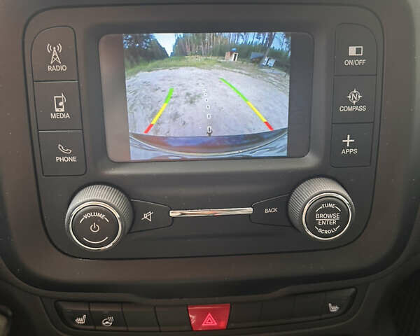 Синий Джип Ренегат, объемом двигателя 2.36 л и пробегом 333 тыс. км за 9200 $, фото 13 на Automoto.ua