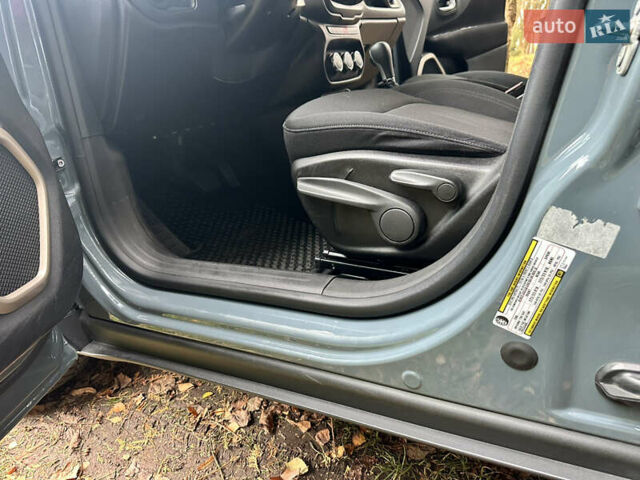 Синий Джип Ренегат, объемом двигателя 2.36 л и пробегом 110 тыс. км за 14000 $, фото 32 на Automoto.ua