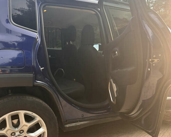 Синий Джип Ренегат, объемом двигателя 2.36 л и пробегом 325 тыс. км за 10500 $, фото 10 на Automoto.ua