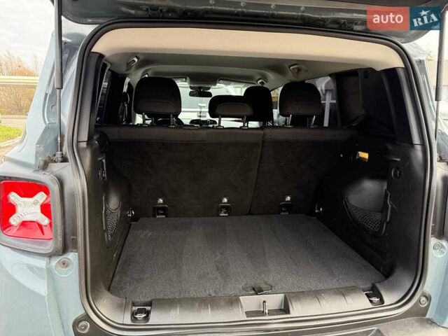 Синій Джип Ренегат, об'ємом двигуна 2.36 л та пробігом 177 тис. км за 12999 $, фото 24 на Automoto.ua