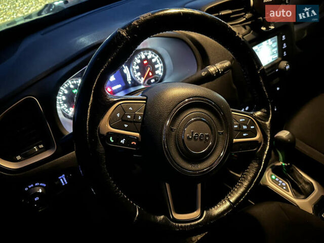 Синий Джип Ренегат, объемом двигателя 2.36 л и пробегом 110 тыс. км за 14000 $, фото 10 на Automoto.ua