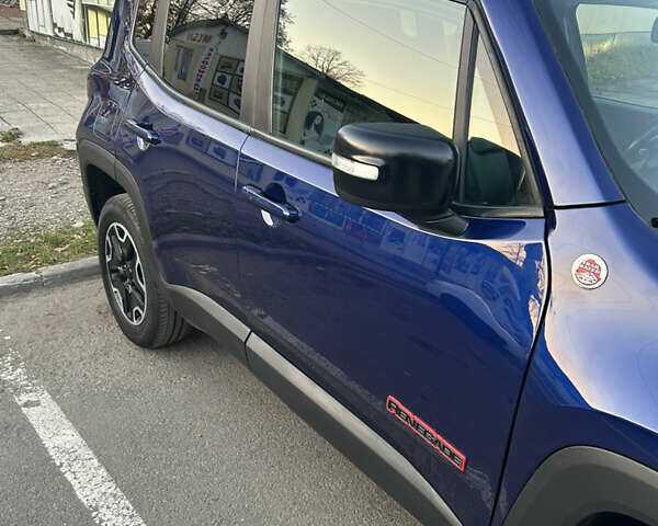 Синий Джип Ренегат, объемом двигателя 2.36 л и пробегом 155 тыс. км за 12700 $, фото 3 на Automoto.ua