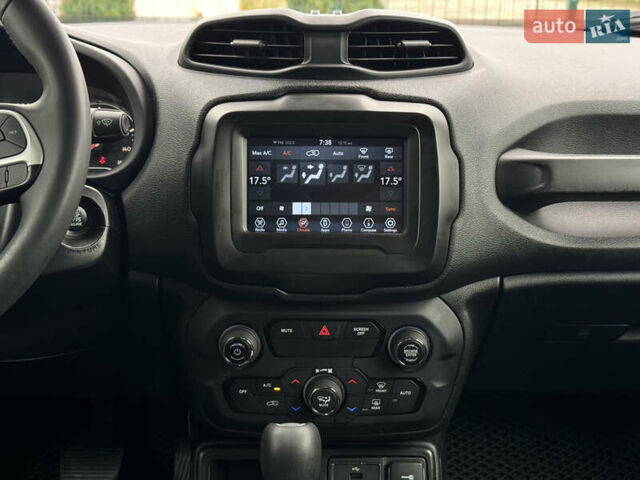 Синій Джип Ренегат, об'ємом двигуна 2.4 л та пробігом 132 тис. км за 14450 $, фото 24 на Automoto.ua