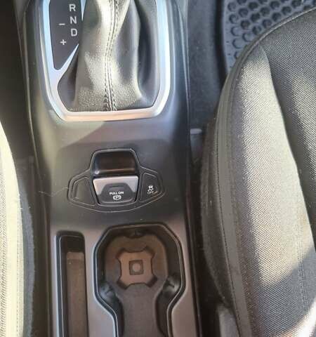 Синий Джип Ренегат, объемом двигателя 2.4 л и пробегом 133 тыс. км за 13900 $, фото 49 на Automoto.ua