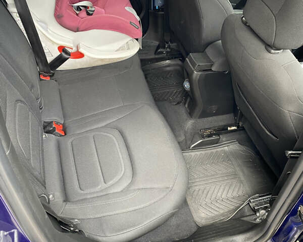 Синий Джип Ренегат, объемом двигателя 2.36 л и пробегом 126 тыс. км за 10800 $, фото 9 на Automoto.ua