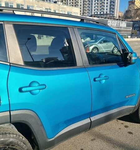 Синий Джип Ренегат, объемом двигателя 2.4 л и пробегом 133 тыс. км за 13900 $, фото 36 на Automoto.ua