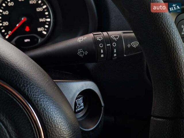 Синій Джип Ренегат, об'ємом двигуна 2.36 л та пробігом 49 тис. км за 13990 $, фото 67 на Automoto.ua