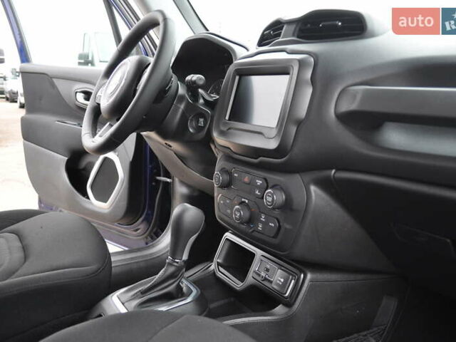 Синий Джип Ренегат, объемом двигателя 0 л и пробегом 108 тыс. км за 15400 $, фото 76 на Automoto.ua