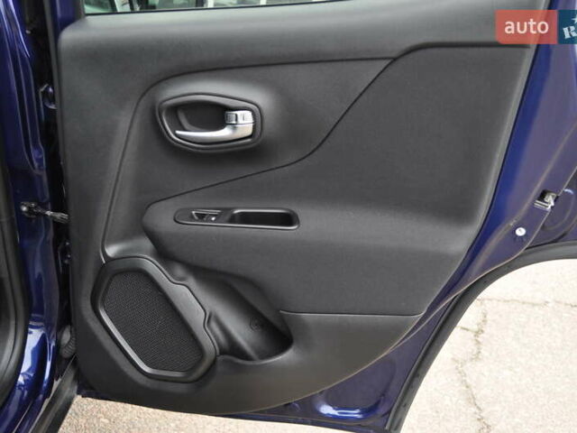 Синий Джип Ренегат, объемом двигателя 0 л и пробегом 108 тыс. км за 15400 $, фото 44 на Automoto.ua