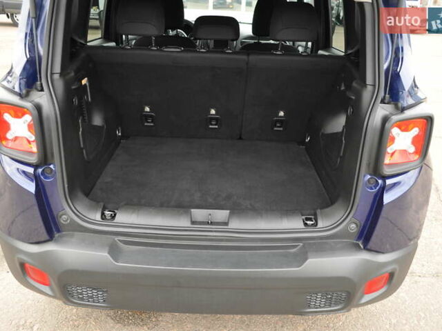 Синий Джип Ренегат, объемом двигателя 0 л и пробегом 108 тыс. км за 15400 $, фото 35 на Automoto.ua