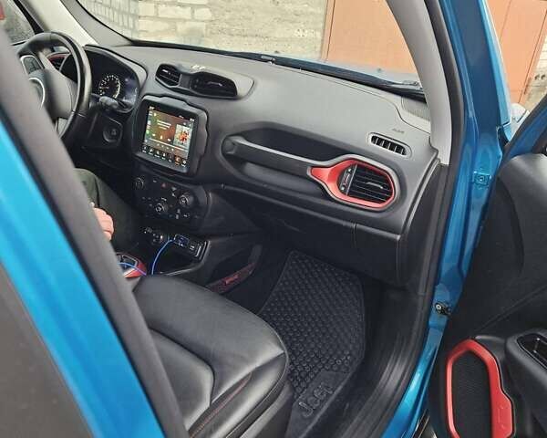 Синий Джип Ренегат, объемом двигателя 1.33 л и пробегом 100 тыс. км за 21500 $, фото 10 на Automoto.ua