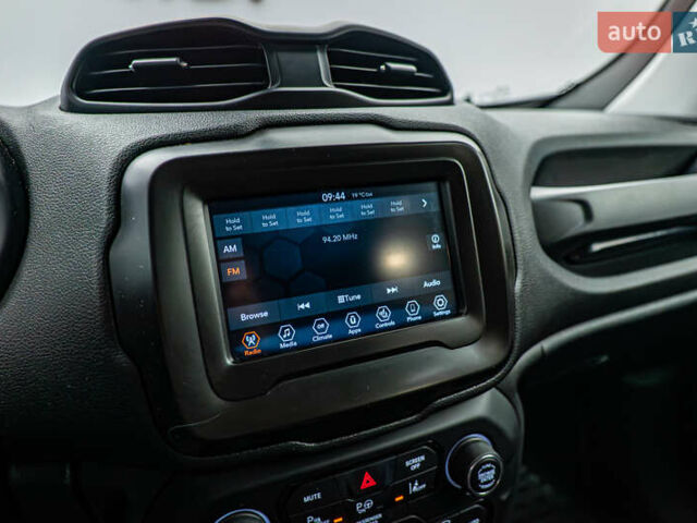 Синий Джип Ренегат, объемом двигателя 1.4 л и пробегом 139 тыс. км за 17009 $, фото 14 на Automoto.ua