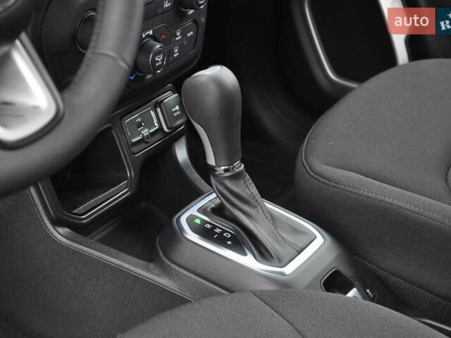 Синій Джип Ренегат, об'ємом двигуна 0 л та пробігом 108 тис. км за 15400 $, фото 58 на Automoto.ua