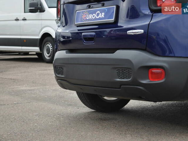 Синий Джип Ренегат, объемом двигателя 0 л и пробегом 108 тыс. км за 15400 $, фото 12 на Automoto.ua