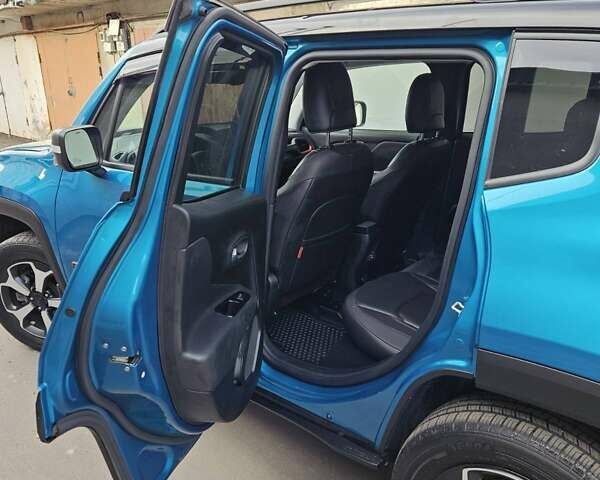 Синий Джип Ренегат, объемом двигателя 1.33 л и пробегом 100 тыс. км за 21500 $, фото 9 на Automoto.ua