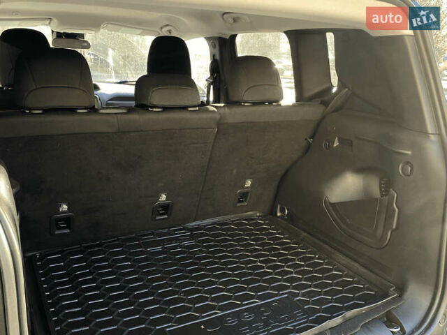 Синий Джип Ренегат, объемом двигателя 1.33 л и пробегом 11 тыс. км за 18000 $, фото 17 на Automoto.ua