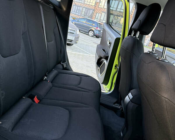 Зеленый Джип Ренегат, объемом двигателя 2.36 л и пробегом 90 тыс. км за 12950 $, фото 47 на Automoto.ua