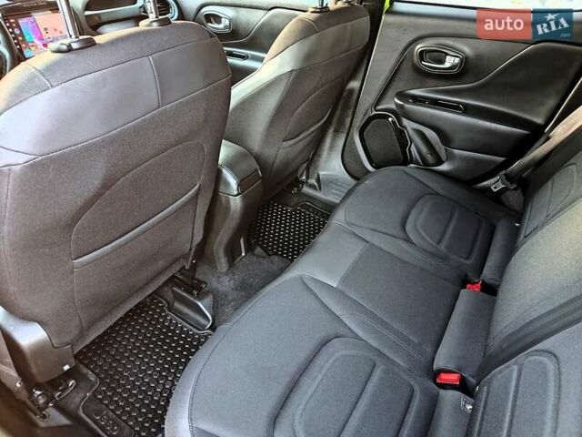 Зеленый Джип Ренегат, объемом двигателя 2.4 л и пробегом 99 тыс. км за 11990 $, фото 47 на Automoto.ua