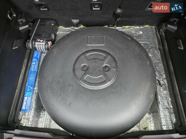 Зеленый Джип Ренегат, объемом двигателя 2.36 л и пробегом 98 тыс. км за 12800 $, фото 33 на Automoto.ua