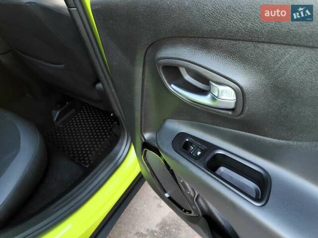 Зеленый Джип Ренегат, объемом двигателя 2.4 л и пробегом 99 тыс. км за 11990 $, фото 59 на Automoto.ua