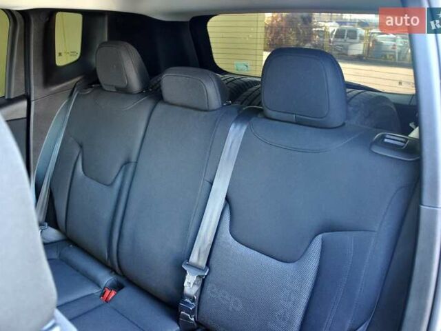 Зеленый Джип Ренегат, объемом двигателя 2.4 л и пробегом 180 тыс. км за 10999 $, фото 21 на Automoto.ua