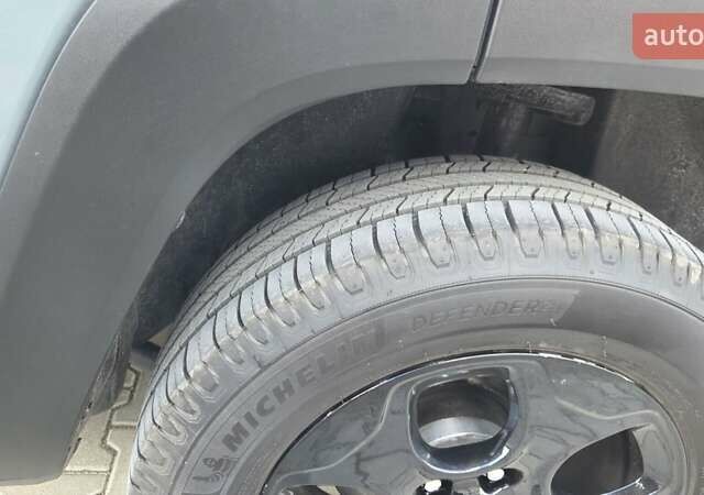 Зелений Джип Ренегат, об'ємом двигуна 2.4 л та пробігом 181 тис. км за 10600 $, фото 11 на Automoto.ua