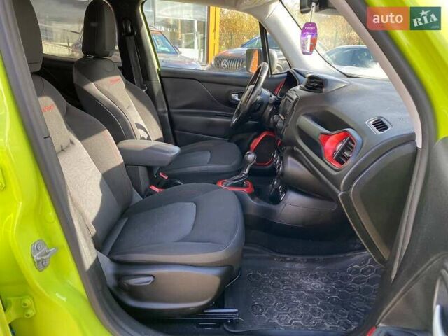 Зелений Джип Ренегат, об'ємом двигуна 2.36 л та пробігом 268 тис. км за 13300 $, фото 26 на Automoto.ua