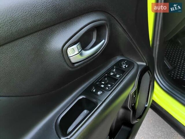 Зеленый Джип Ренегат, объемом двигателя 2.4 л и пробегом 99 тыс. км за 11990 $, фото 36 на Automoto.ua