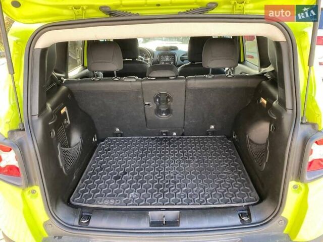 Зелений Джип Ренегат, об'ємом двигуна 2.36 л та пробігом 268 тис. км за 13300 $, фото 28 на Automoto.ua