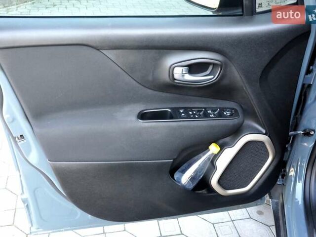 Зеленый Джип Ренегат, объемом двигателя 2.4 л и пробегом 180 тыс. км за 10999 $, фото 15 на Automoto.ua