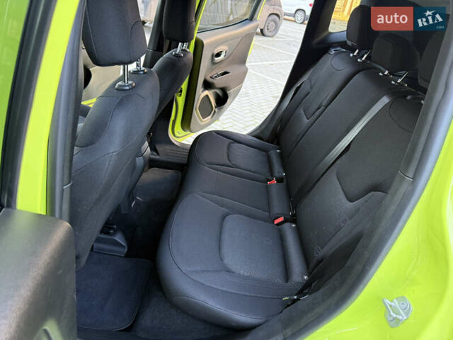 Зелений Джип Ренегат, об'ємом двигуна 2.36 л та пробігом 90 тис. км за 11950 $, фото 41 на Automoto.ua
