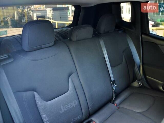 Зеленый Джип Ренегат, объемом двигателя 2.4 л и пробегом 180 тыс. км за 10999 $, фото 25 на Automoto.ua