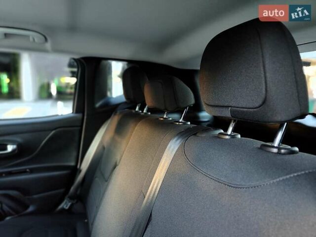 Зеленый Джип Ренегат, объемом двигателя 2.4 л и пробегом 99 тыс. км за 11990 $, фото 49 на Automoto.ua