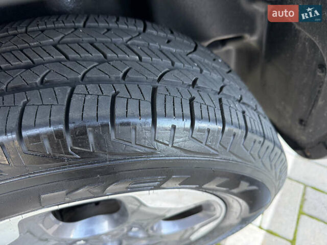 Зелений Джип Ренегат, об'ємом двигуна 2.36 л та пробігом 90 тис. км за 11950 $, фото 57 на Automoto.ua