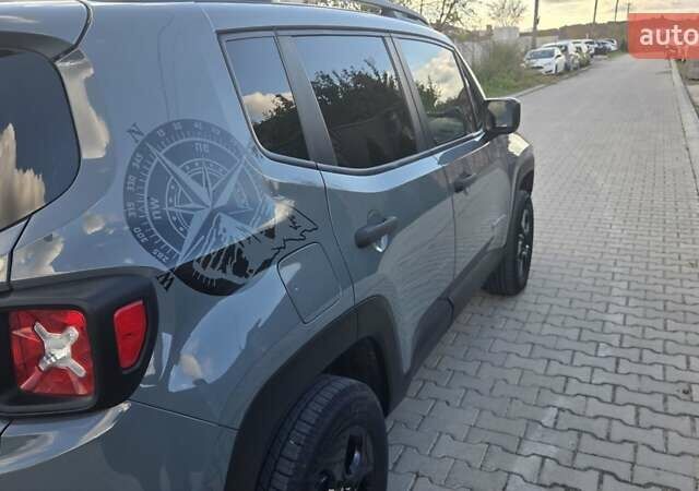 Зелений Джип Ренегат, об'ємом двигуна 2.4 л та пробігом 181 тис. км за 10600 $, фото 8 на Automoto.ua