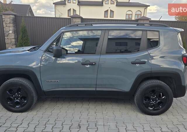 Джип Ренегат 2017 в Львове на Automoto.ua Зеленый Джип Ренегат, объемом двигателя 2.4 л и пробегом 181 тыс. км за 11600 $, фото 20 на Automoto.ua