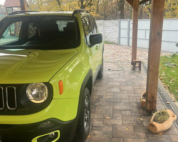 Джип Ренегат 2018 в Люботине на Automoto.ua Зеленый Джип Ренегат, объемом двигателя 2.36 л и пробегом 126 тыс. км за 13000 $, фото 1 на Automoto.ua