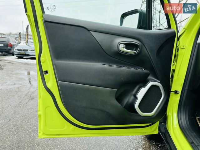 Зеленый Джип Ренегат, объемом двигателя 2.36 л и пробегом 197 тыс. км за 13900 $, фото 15 на Automoto.ua