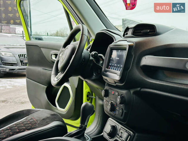 Зеленый Джип Ренегат, объемом двигателя 2.36 л и пробегом 197 тыс. км за 13900 $, фото 24 на Automoto.ua