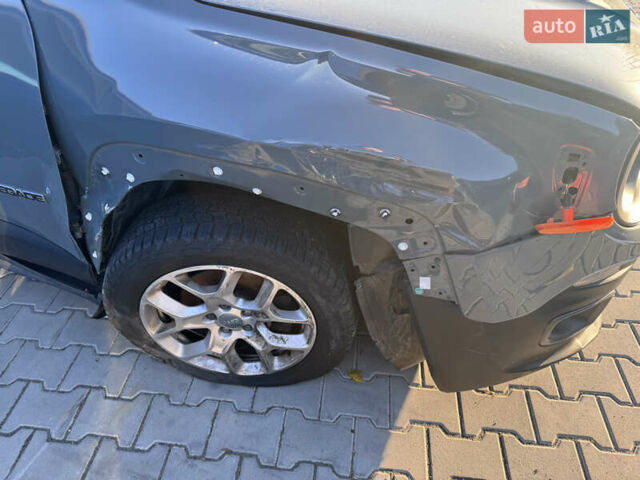 Зелений Джип Ренегат, об'ємом двигуна 0 л та пробігом 112 тис. км за 7999 $, фото 11 на Automoto.ua