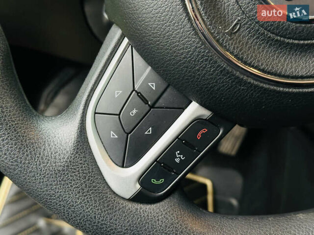 Зеленый Джип Ренегат, объемом двигателя 2.36 л и пробегом 197 тыс. км за 13900 $, фото 28 на Automoto.ua