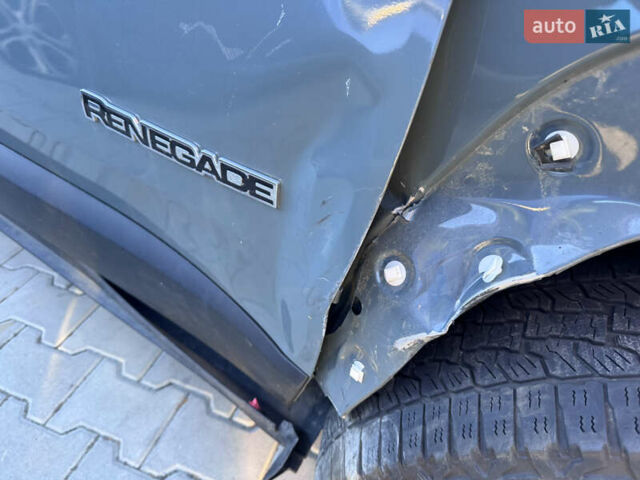 Зелений Джип Ренегат, об'ємом двигуна 0 л та пробігом 112 тис. км за 7999 $, фото 12 на Automoto.ua