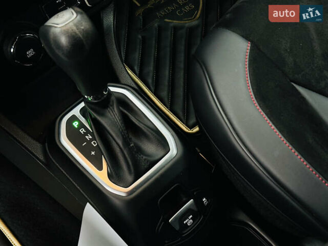 Зеленый Джип Ренегат, объемом двигателя 2.36 л и пробегом 197 тыс. км за 13900 $, фото 34 на Automoto.ua